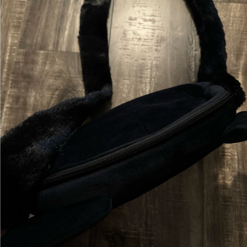Purse - Picture 2 of 2